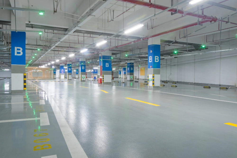 Iluminação de Estacionamentos - RJ // Modernização de PC de Luz