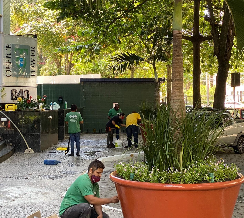 Projeto de Iluminação para Paisagismo - RJ // Modernização de PC de Luz